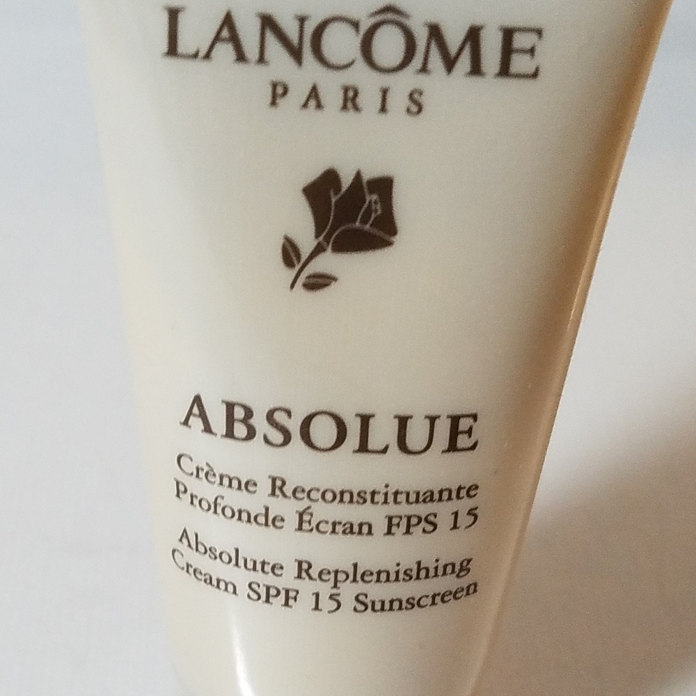 Lancome Absolute Replenishing Cream SPF 15